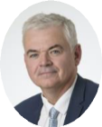 Une image contenant Visage humain, personne, homme, habits
Le contenu généré par l’IA peut être incorrect.
